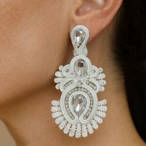 Mia Elegant White Beaded Earrings with Crystals